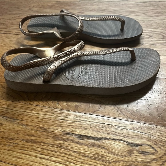 Havianas Urban Sandals - Picture 3 of 4